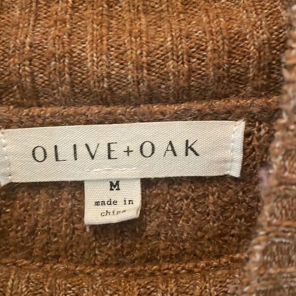 Olive + Oak Striped Sweater Size Medium - Picture 3 of 7